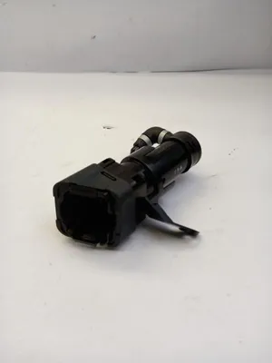 Immagine prodotto di Ugello lavafari originale MAZDA 3 BL, lato sinistro BBP35182YA