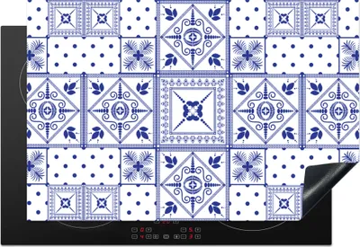 Produktbild von KitchenYeah© Herdabdeckplatte Fliesen - Muster - Delfter Blau , 76x51cm, Küche Deko, Glaskeramikkochfeld Herdabdeckung, Abdeckplatte fùr Kochfeld