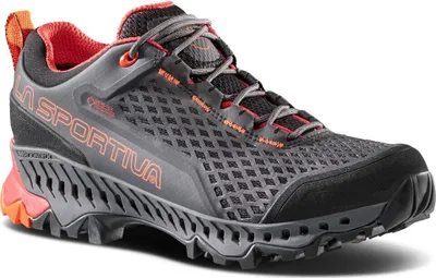 Damen Wanderschuhe "Spire Woman Gtx" von La Sportiva in Schwarz und Orange mit rutschfester Sohle.