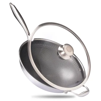 Produktbild von Reishunger Premium Wok aus Edelstahl - 32 cm Durchmesser - Mit Glasdeckel - Für alle Herdarten, Induktionsgeeignet - Antihaftbeschichtung
