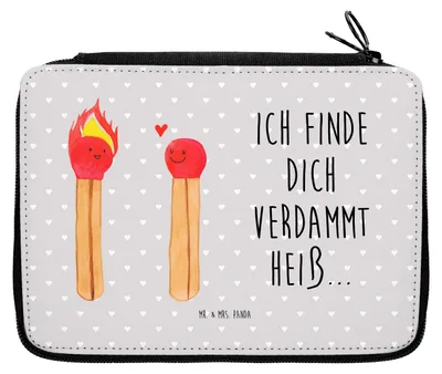 Produktbild von Mr. & Mrs. Panda Etui Streichhölzer - Grau Pastell - Geschenk, Liebesgeschenk, Federmappe, Bleistiftetui, Freundin, Federmäppchen, Liebesbeweis, Mäppchen, Federtasche