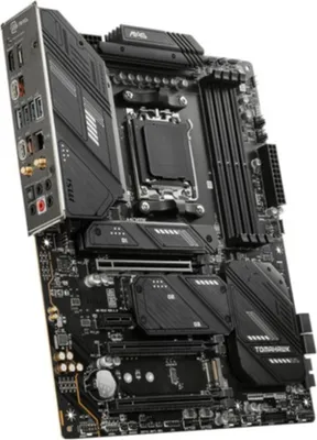 Image de MSI MAG X670E TOMAHAWK WIFI - Carte mère - ATX - Socket AM5 - Chipset AMD X670E - USB 3,2 Gen 1, USB 3,2 Gen 2, USB-C Gen 2x2, USB-C 3,2 Gen2 - 2,5 Gigabit LAN, Wi-Fi 6, Bluetooth - Graphique embarqué (CPU requis) - Audio HD (8 canaux) (7E12-001R)