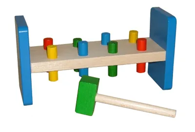 Obrázok produktu pre Drevená hračkárska lavica s kladivom ŠxVxH 27x9x4cm NOVINKA