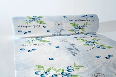 Produktbild von Sovie HORECA Tischläufer Bärbel in Blau aus Linclass® Airlaid 40 cm x 24 m, 1 Stück - Beeren Blaubeeren