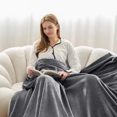 Produktbild von Unyqoos® Flauschige Fleece-Decke – leichte 100% Mikrofaser (260 GSM), Grau, 130 x 150 cm, für Zuhause & Reise