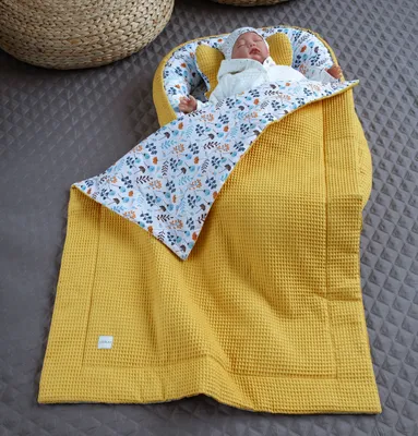 Produktbild von Waffelpique Gelb/ Blumenwiese Türkis Babynestchen Unterlage 3 Tlg SET Babynest Wicleklunterlage Reisebett Babydecke Babyausstattung 2 Seitig Geschenk