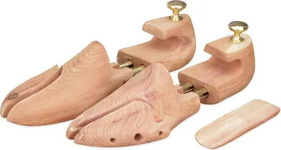 Produktbild von Langer & Messmer Schuhspanner aus Zedernholz für Herren und Damen inkl. Reiseschuhlöffel aus Zedernholz, Größe 34 bis 50, das Original! Größe 42/43