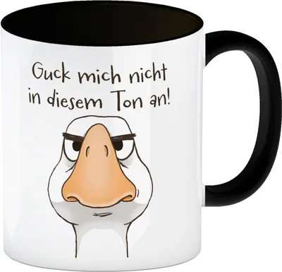 Produktbild von Gilbert die Gans Kaffeebecher in schwarz mit Spruch Guck mich nicht in diesem