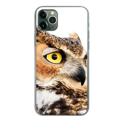 Produktbild von MuchoWow® Handyhülle Schutzhülle Hülle für iPhone 11 Pro Max Braune Eule mit weißem Hintergrund Silikon Softcase Handy Hülle - Schutz