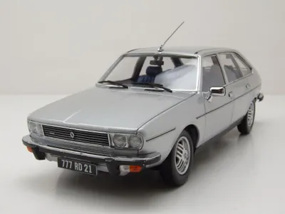 Produktbild von Norev 185272 Renault 30 TX 1979 silber 1:18