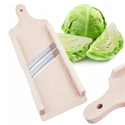 Zdjęcie produktu dla Tarka do kapusty MIKONI 36 x 13,5 cm z 2 ostrzami ze stali nierdzewnej, drewniana tarka do kapusty, tarka do kiszonej kapusty z szufladką, tarka do warzyw, tarka do marynowania, tarka do ogórków
