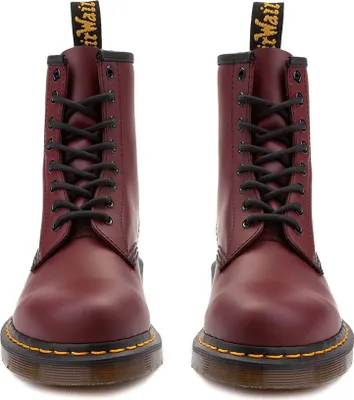Image de Dr. Martens Cherry Red Smooth Couleur Bordeaux
