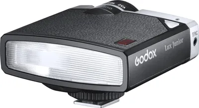 Obrázek produktu pro Godox Lux Junior Retro Camera Flash GN12 6000K Barevná teplota Automatický a manuální režim 1/1-1/64 Výkon blesku 28 mm Ohnisková vzdálenost Náhrada pro fotoaparáty Canon Nikon Sony Fuji Olympus Hot Shoe