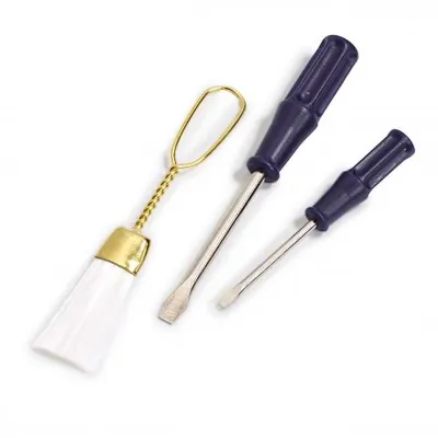 Produktbild von PRYM Pflegeset für Nähmaschinen, 1 Nylonbürste + 2 Schraubenzieher