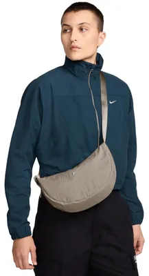 Produktbild von Nike Aura Schultertasche, Beige, Modellnummer HQ4370, Farbe 236