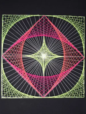 Produktbild von PSYWORK Schwarzlicht StringArt Fadendeko-Mind Change Red Box, 90cm UV-aktiv Neonparty