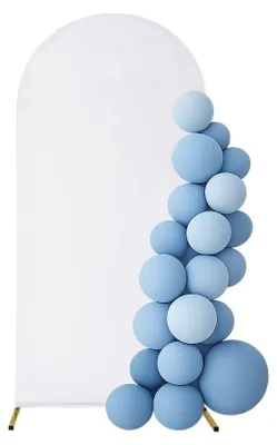 Produktbild von Eine weiße Überwurf für einen Hochzeitsbogen mit einer Höhe von 220 cm.
