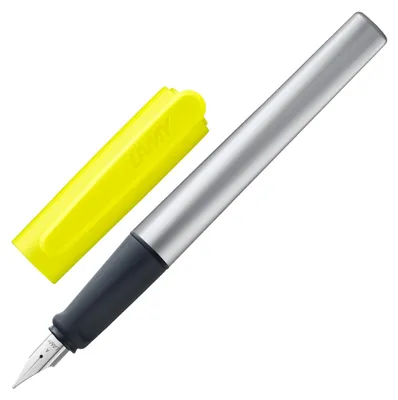Produktbild von LAMY nexx leichter, stabiler Füllhalter aus Aluminium mit Kappe in neongelb mit rutschfestem Griffstück und Edelstahlfeder für Anfänger, ideal für Schreibanfänger, die Schule oder Uni