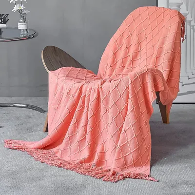 Produktbild von Gehäkelte Decke mit Fransen für Sofa und Bett, 170x130 cm