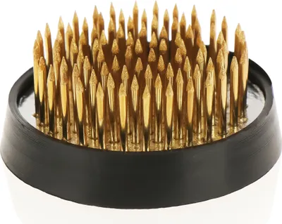 Produktbild von com-four® Steckigel aus Metall - Kenzan für Frischblumen - Bastelzubehör - Floristikutensil für Blumenarrangements - Blumenigel