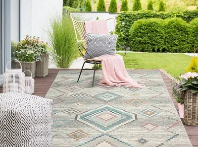 Imagen del producto de Alfombra interior y exterior Unyqoos® – Diseño Azteca, gris-azul, 160 x 230 cm, 100% polipropileno, pelo de 4 mm, certificado , resistente a los rayos UV