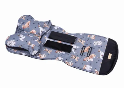 Produktbild von Universal Kinderwagenauflage mit Kissen | Sitzeinlage für Buggy & Sportwagen | Atmungsaktive Kinderwagen-Matratze Wendbar, Blau, Hunde