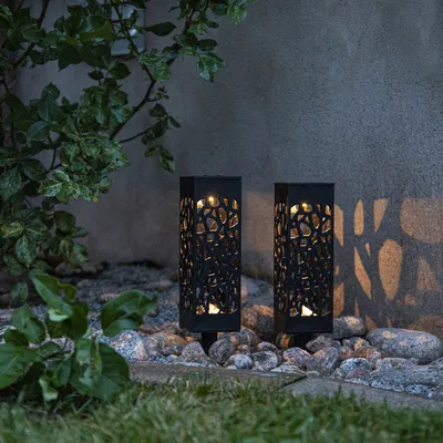 Produktbild von LED-Solar-Laterne ''Izola'', 2er-Set, schwarz, warmweiß, 6x18cm, Akku, outdoor