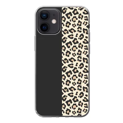 Produktbild von MuchoWow® Handyhülle Schutzhülle Hülle für iPhone 12 Tiere - Muster - Panther Silikon Softcase Handy Hülle - Schutzhülle
