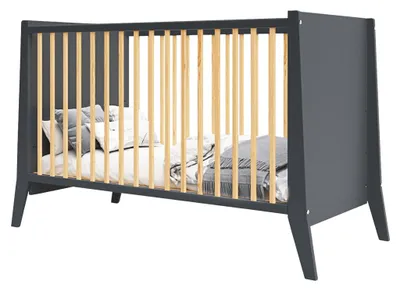 Productafbeelding van Babybedje Cosmo met bijtringen, afmetingen 120x60, kleur antraciet + matras