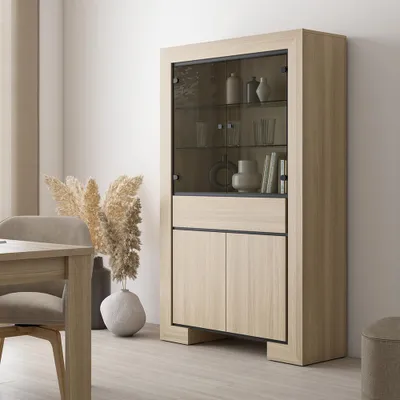 Produktbild von Wohnzimmer Vitrine mit 113 cm Breite in Eiche mit 4 Türen, 1 Schublade & LED-Beleuchtung - CERIALE-83