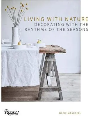 Obrázok produktu pre Living with Nature