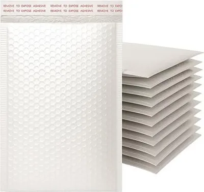Obrázok produktu pre Kovová obálka na zasielanie 260 x 360 mm, perleťovo biela – 100 kusov