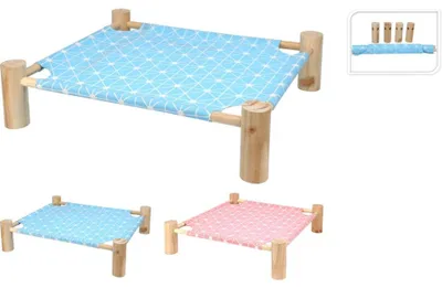 Image de Lit pour animaux avec structure en bois