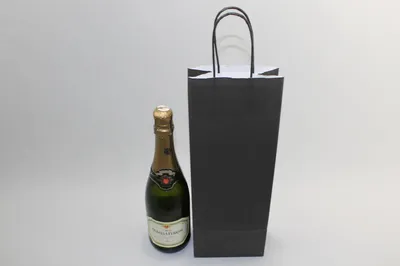 Produktbild von Papiertragetaschen für Flaschen 14x8x39cm Schwarz (50 Stück) [PAWF1439BK]