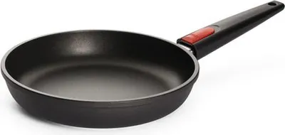 Produktbild von Woll, Nowo Titanium, Gusspfanne, AS Ø 32 cm, 5 cm hoch