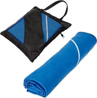 Produktbild von Famanu Microfaser Sporthandtuch – Dunkelblau – Kompakt und schnelltrocknend – 70 x 140 cm