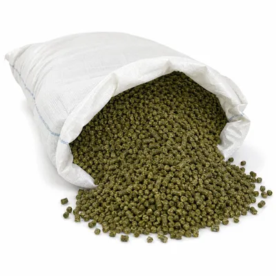 Immagine prodotto di Pellet di erba medica, 25 kg, diametro 8 mm. Alimento proteico per cavalli, conigli, bovini e pollame. Pellet di erba medica