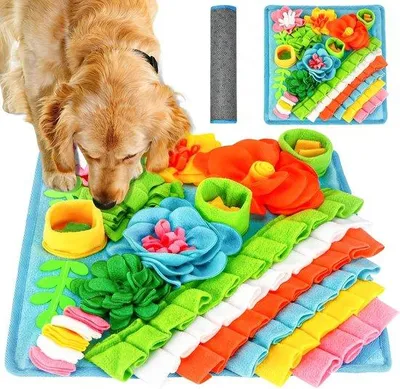 Produktbild von Famanu Snuffelmat für Hunde - waschbar, interaktives Futterspielzeug, 39 x 39 cm