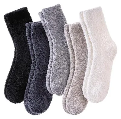Imagen del producto de Calcetines térmicos para mujer – 5 pares – Calcetines de forro polar cálidos – Gruesos y suaves – Calcetines de invierno – Calcetines para el hogar – Talla 35–40 – Colores: negro, gris, gris claro, marrón claro, blanco