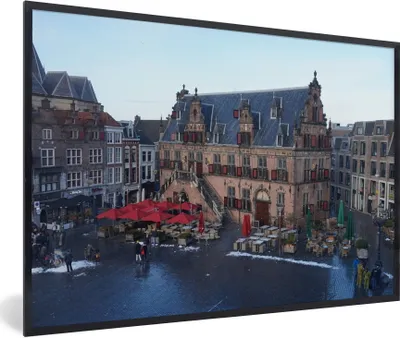 Produktbild von MuchoWow® Gerahmtes Poster Markt - Nijmegen - Stadt 90x60 cm - Poster mit Schwarzem Bilderrahmen Wandposter Rahmen Foto Bilder - Fotorahmen - Foto-Plakat