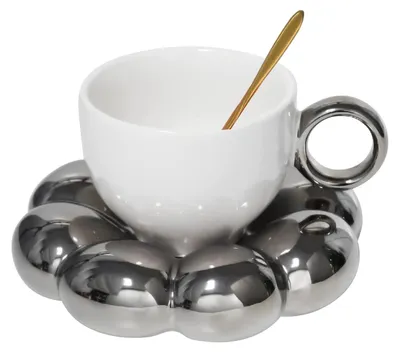 Keramik-Kaffeetasse mit Wolkenmotiv, 200 ml, inkl. Löffel & Untersetzer