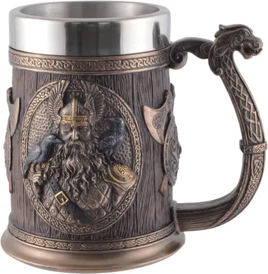 Produktbild von Veronese Krug mit germanischen Göttern Thor und Odin sowie Drakargriff und Metalleinsatz