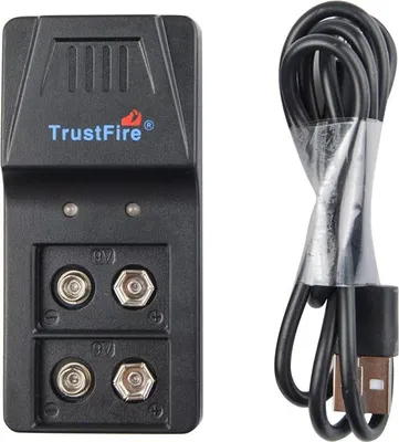 Productafbeelding van Trustfire BC01 9V blok, oplader voor 6F22 batterijen, geschikt voor Li-Ion en NiMH batterijen