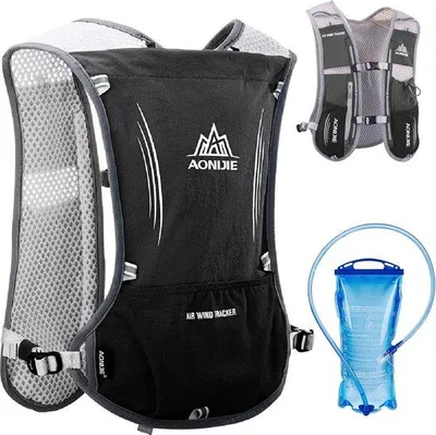 Produktbild von Famanu Rucksack 5 Liter mit Trinksystem - Schwarz