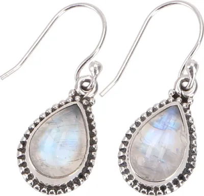 Produktbild von Indische Boho Silberohrringe, Tröpfenförmige Ohrhänger - Mondstein, Silber-Farben, SterlingSilber, 3*1*0,4 cm, Silberohrringe