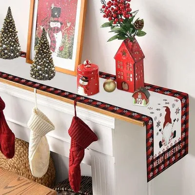 Produktbild von Weihnachtstischdecke rot Karo 33x183cm Winterdeko