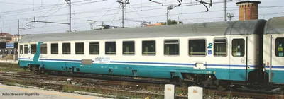 Produktbild von Piko 3er Set Personenwg. Eurofima XMPR Intercity FS V 58252