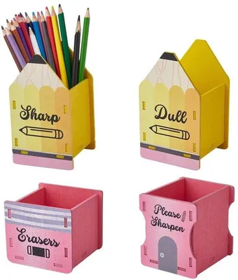 Obrázok produktu pre Sada 4 drevených obalov na ceruzky - drevený dávkovač - organizér na ceruzky - obal na ceruzky vo forme drevenej ceruzky - kancelárske potreby - tmavé farby - obaly na ceruzky z dreva