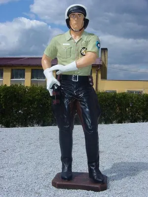 Immagine prodotto di Poliziotto USA figura statua da giardino scultura figure sculture decorazione statue