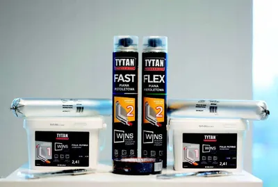 Immagine prodotto di TYTAN WINS pellicola liquida, installazione a tenuta di finestre, 600 ml, bianco esterno